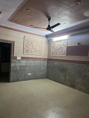 Kitchen in 2.5 BHK Builder Floor at Vasundhara Sector 1 – for Rent