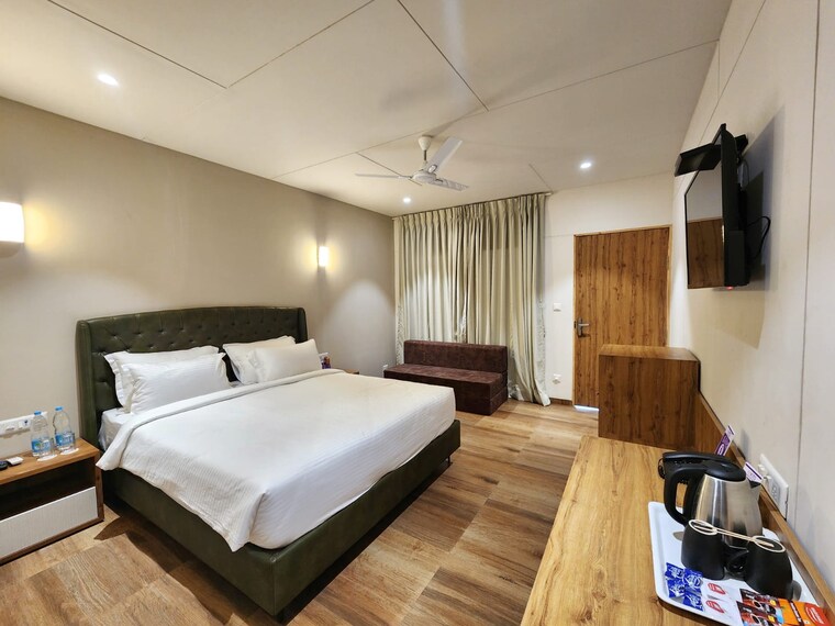 Bedroom, rustomjee-seasons 4 Bedroom 1917 Sq.Ft. Apartment In Bandra East Mumbai 9704926