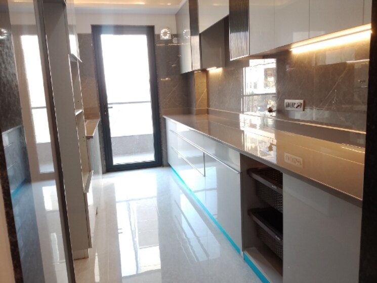 Kitchen, ansal-api-esencia 4 Bedroom 2700 Sq.Ft. Builder Floor In Sector 67 Gurgaon 9704935