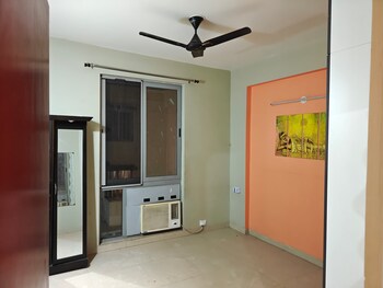 Vatika City Homes