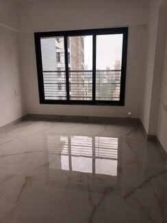 2 BHK + Pooja Room Apartment For Sale in Chandavarkar Road Borival