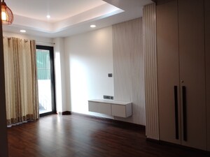 Room in 4 BHK Builder Floor at Ansal API Esencia, Sector 67 – for Sale