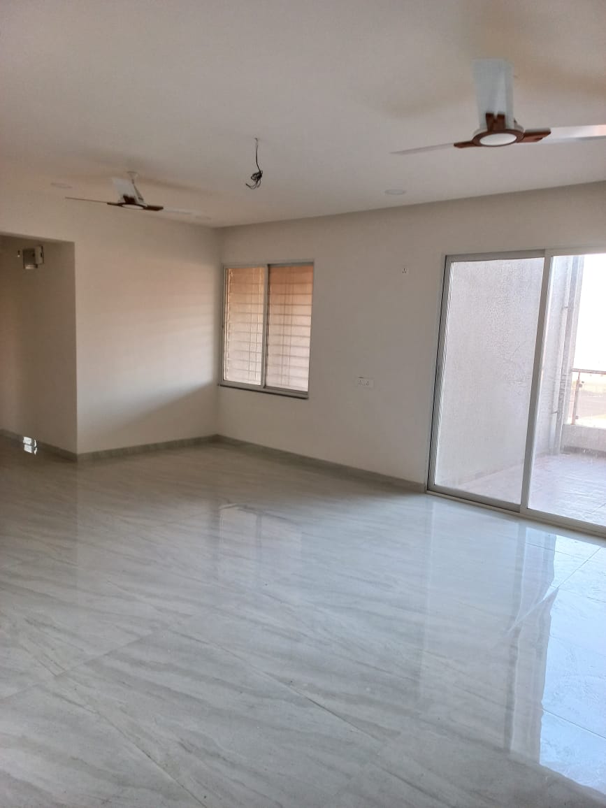 3 BHK 1400 Sq.Ft. Apartment in Pride Kingsbury Phase 2