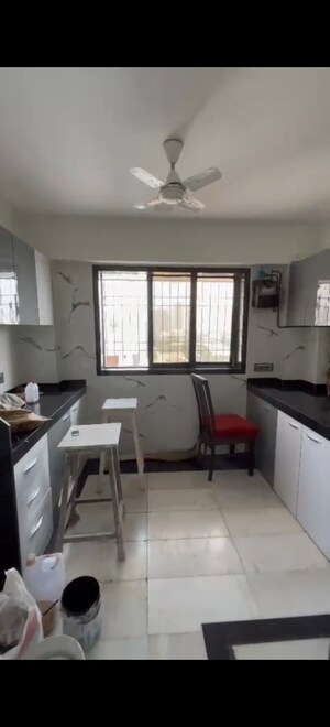 Team Area in 2 BHK Apartment at Sanjeev Enclave, Andheri West – for Rent