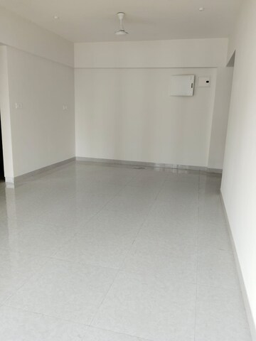 Room in 2 BHK Apartment at Arihant Tower Vakola, Santacruz East – for Rent