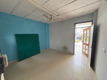 Room in 1 RK Builder Floor at Vipin Garden – for Rent