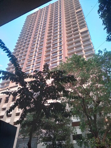 3 BHK Apartment For Rent in Sugee Akanksha, Dadar West