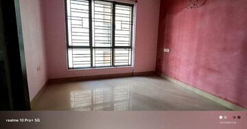 Room in 2 BHK Apartment at Loharuka Urban Greens, Rajarhat New Town – for Sale
