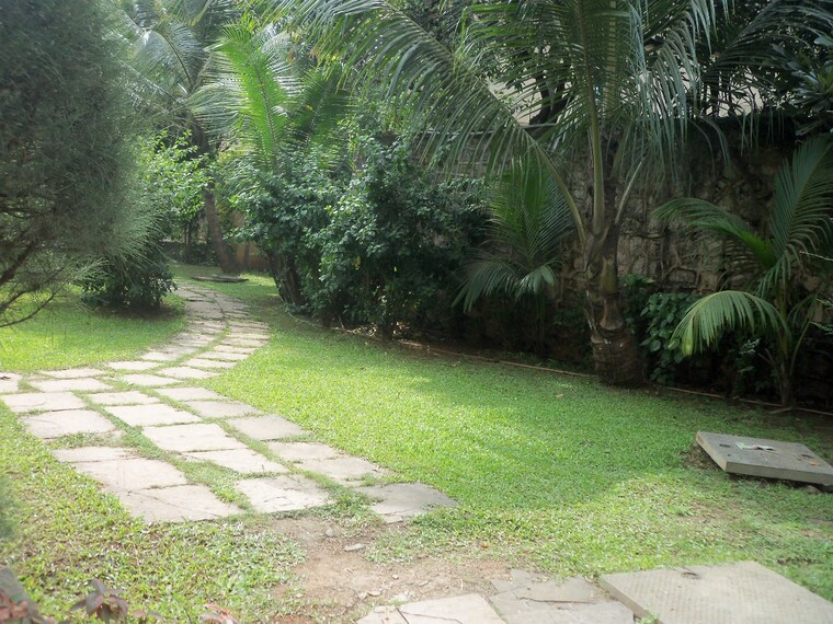 Garden, runwal-estate 2 Bedroom 650 Sq.Ft. Apartment In Dhokali Thane 9705041