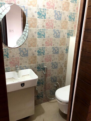 Bathroom in 2 BHK Builder Floor at Spring Field, Sector 31 – for Sale