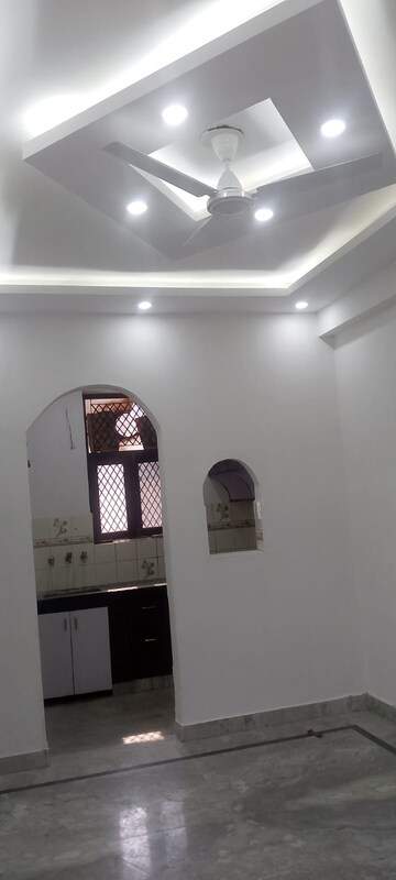 2 BHK Builder Floor For Sale in Spring Field, Sector 31