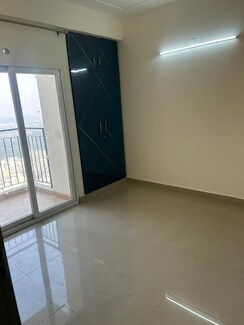 3 BHK Apartment For Sale in Amrapali Enchante