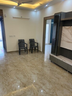 Room in 3 BHK Apartment at Amrapali Enchante, Tech Zone 4 Greater Noida – for Sale