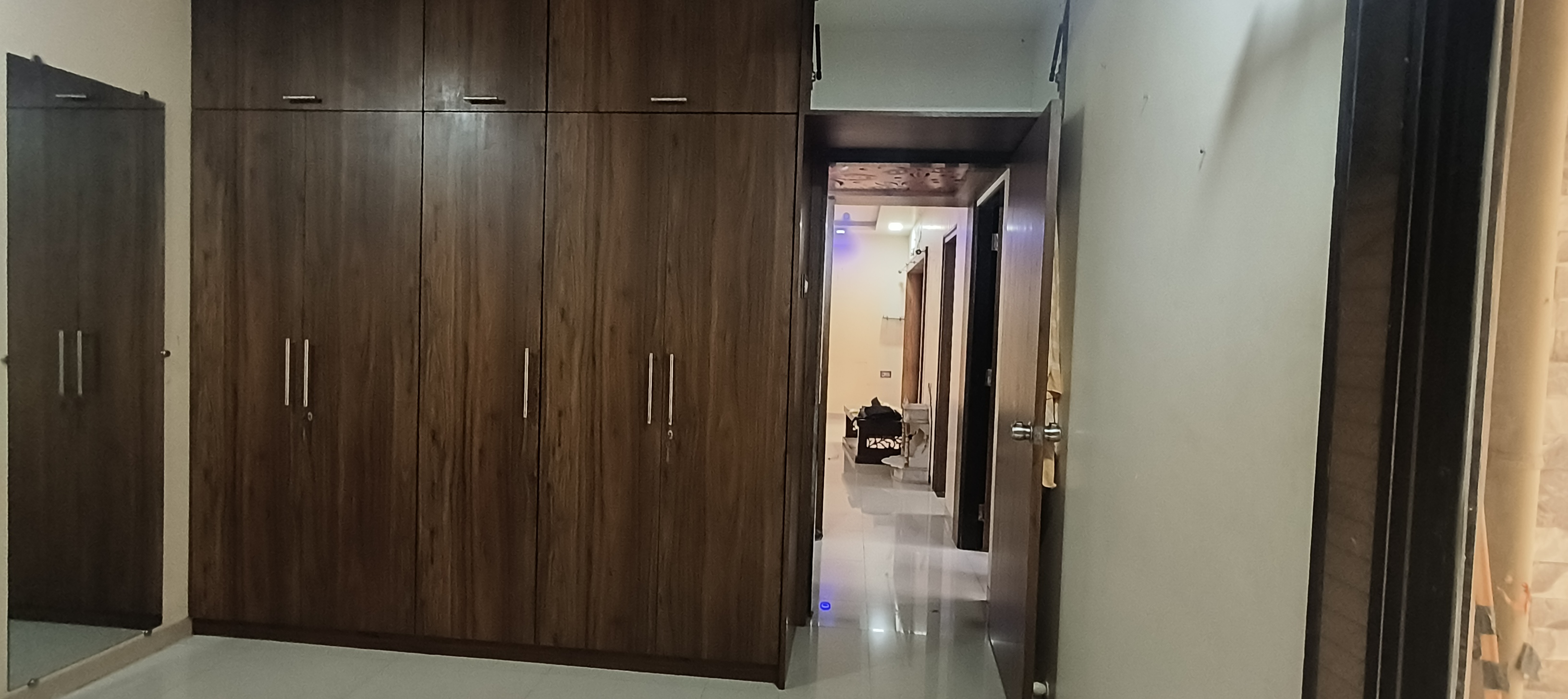 2 BHK Apartment For Rent in Tharwani Rosewood Heights