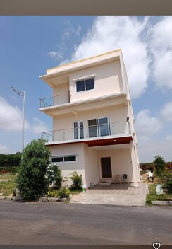 3 BHK + Pooja Room,Servant Room,Study Room,Extra Room Villa For Sale in Whitefield