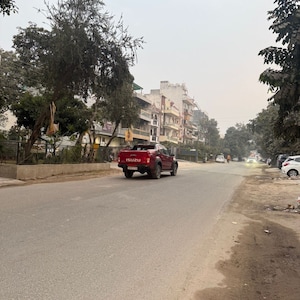 Parking in 1.5 BHK Builder Floor at Palam Vihar Residents Association, Palam Vihar – for Rent