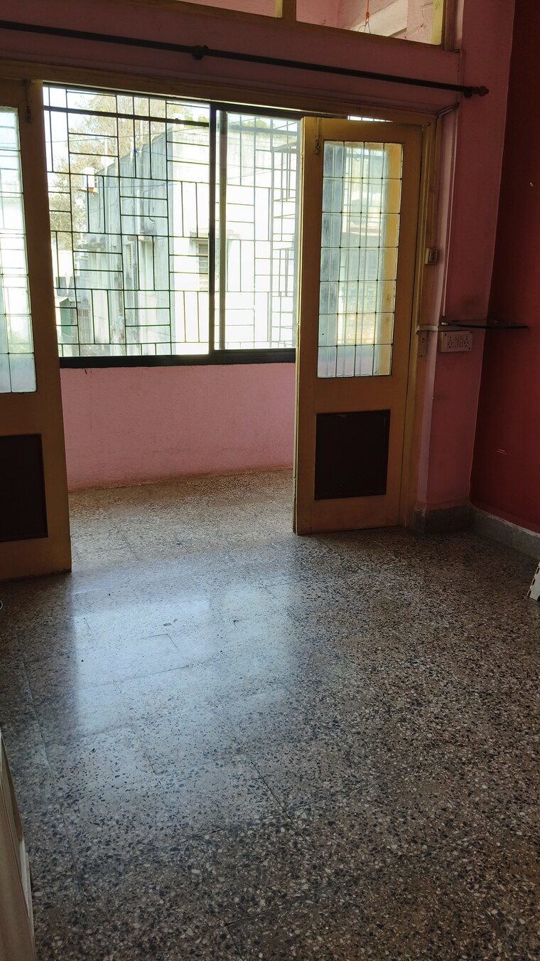 Room, kalpanamati-chs 1 Bedroom 550 Sq.Ft. Apartment In Aundh Pune 9705030