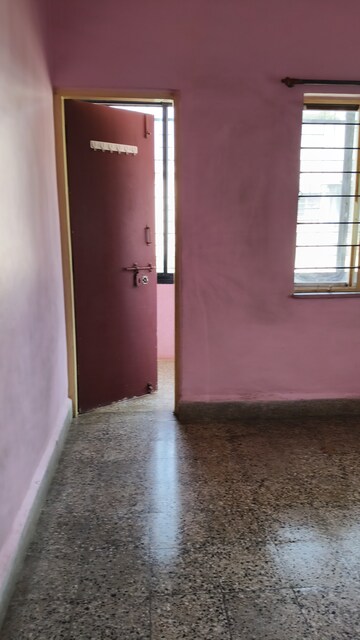 Room in 1 BHK Apartment at Kalpanamati CHS, Aundh – for Rent