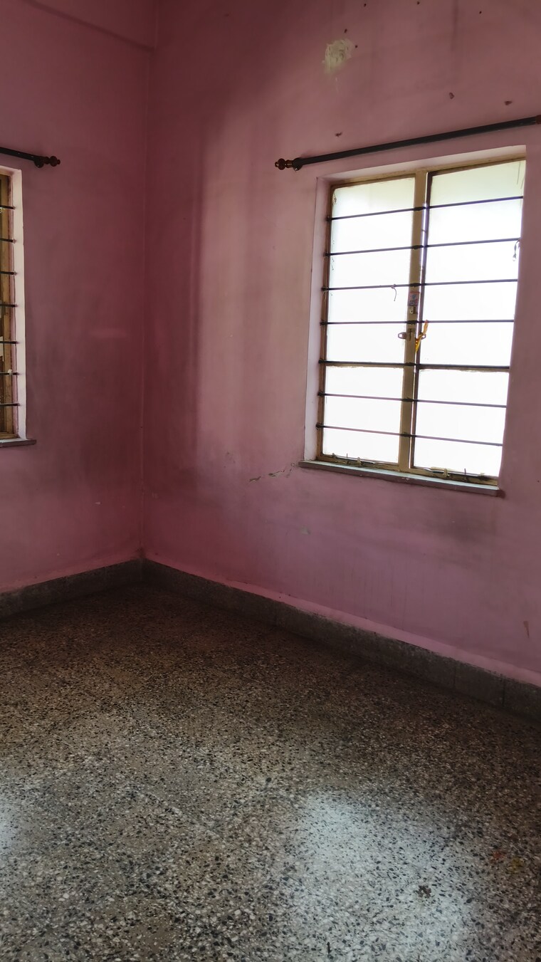 Room, kalpanamati-chs 1 Bedroom 550 Sq.Ft. Apartment In Aundh Pune 9705030