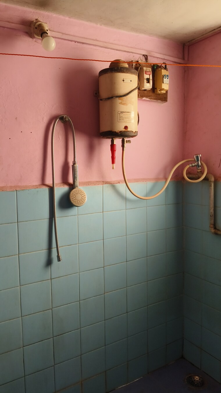 Bathroom, kalpanamati-chs 1 Bedroom 550 Sq.Ft. Apartment In Aundh Pune 9705030