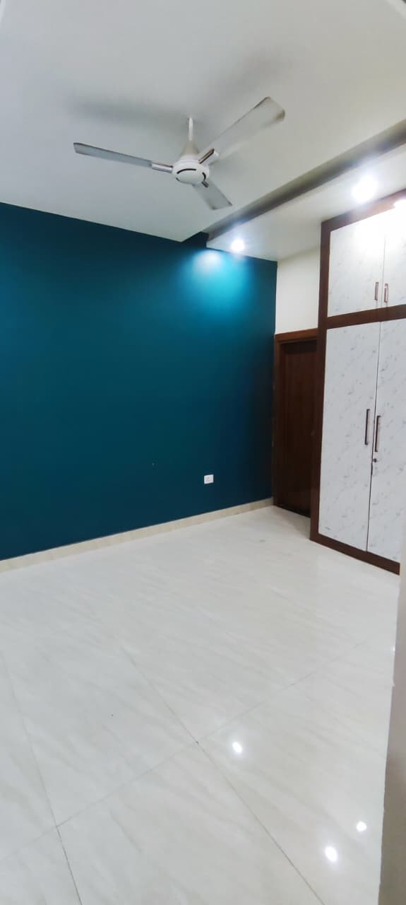 2 BHK + Extra Room Independent House For Rent in Beta II Greater Noida