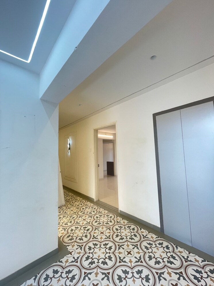 Room, mohan-park 1 Bedroom 540 Sq.Ft. Apartment In Khadakpada Thane 9705037