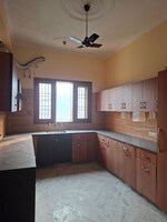 3 BHK + Pooja Room 300 Sq.Mt. Independent House in RWA Apartments Sector 45