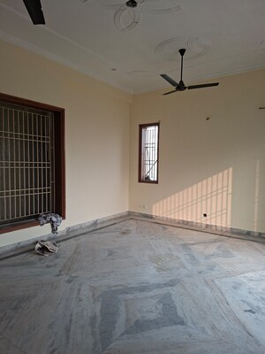 Staircase in 3 BHK Independent House at RWA Apartments Sector 45, Sector 45 – for Rent