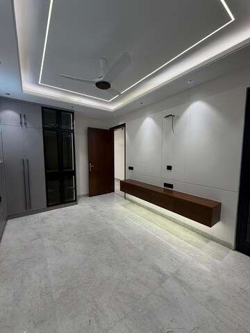 3 BHK Builder Floor For Sale in Sushant Lok 3, Sector 57