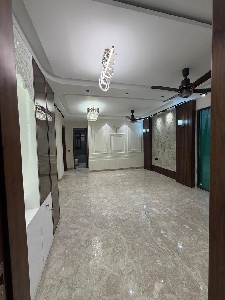Room, sushant-lok-3 3 Bedroom 200 Sq.Yd. Builder Floor In Sector 57 Gurgaon 9705045
