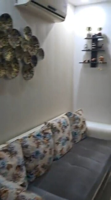 Living Room in 3 BHK Apartment at Umang Summer Palms, Sector 86 – for Sale