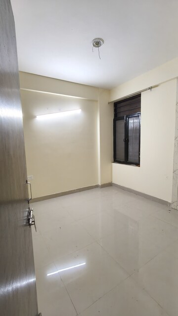 Room in 3 BHK Apartment at Amolik Sankalp, Sector 85 – for Sale