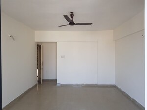 Room in 2 BHK Apartment at Wadgaon Sheri – for Rent
