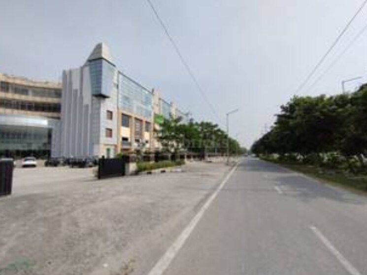 Exterior View, knowledge park 3 greater noida  300 Sq.Yd. Plot In Knowledge Park 3 Greater Noida Greater Noida 9705087