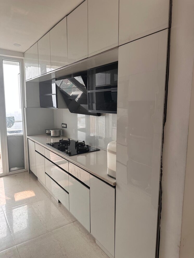 Kitchen, omaxe-royal-residency-faridabad 3 Bedroom 1685 Sq.Ft. Apartment In Sector 79 Faridabad 9705104