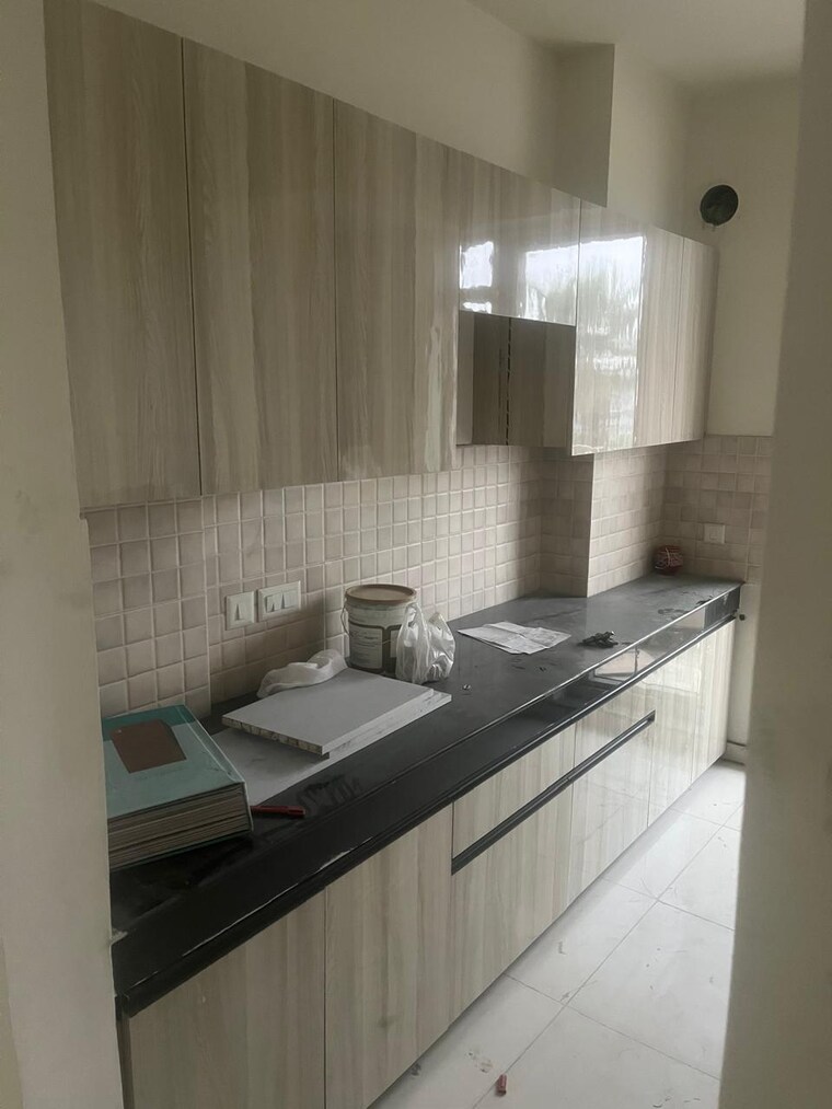 Kitchen, omaxe-royal-residency-faridabad 3 Bedroom 1685 Sq.Ft. Apartment In Sector 79 Faridabad 9705104