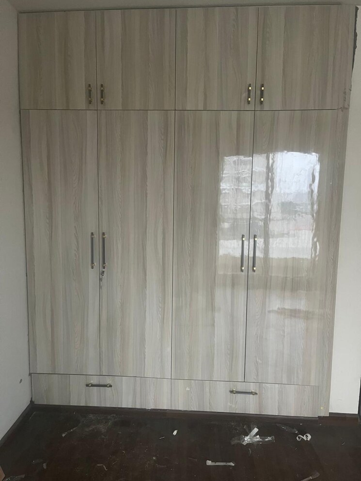 Bathroom, omaxe-royal-residency-faridabad 3 Bedroom 1685 Sq.Ft. Apartment In Sector 79 Faridabad 9705104