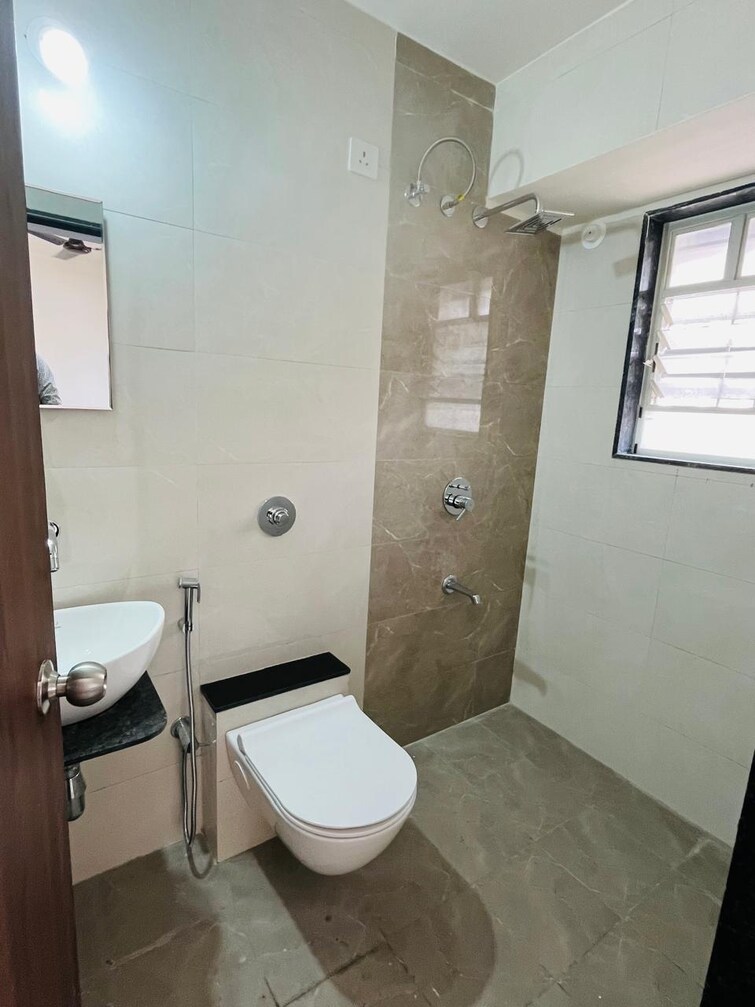 Bathroom, wadgaon sheri 2 Bedroom 1040 Sq.Ft. Apartment In Wadgaon Sheri Pune 9705102