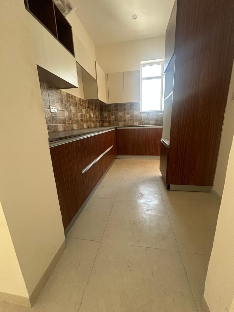 Kitchen, ambala highway 2 Bedroom 1500 Sq.Ft. Apartment In Ambala Highway Zirakpur 9705115