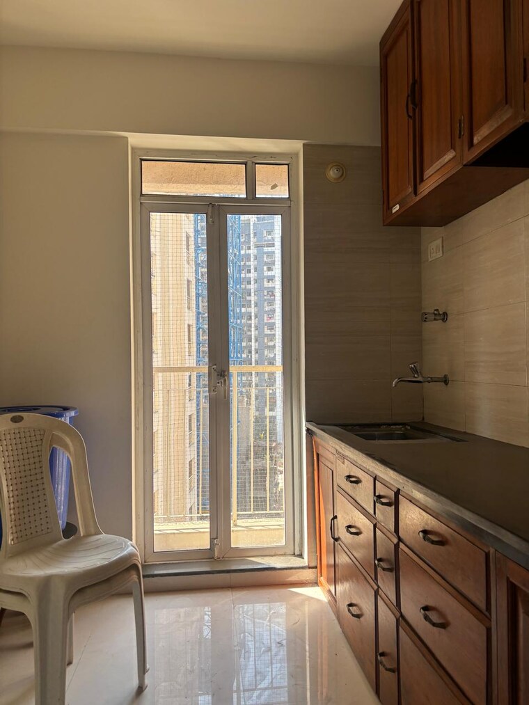 Kitchen, vijay-park 1 Bedroom 450 Sq.Ft. Apartment In Kasarvadavali Thane 9705114