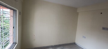Room in 3 BHK Apartment at Chinar Park – for Sale
