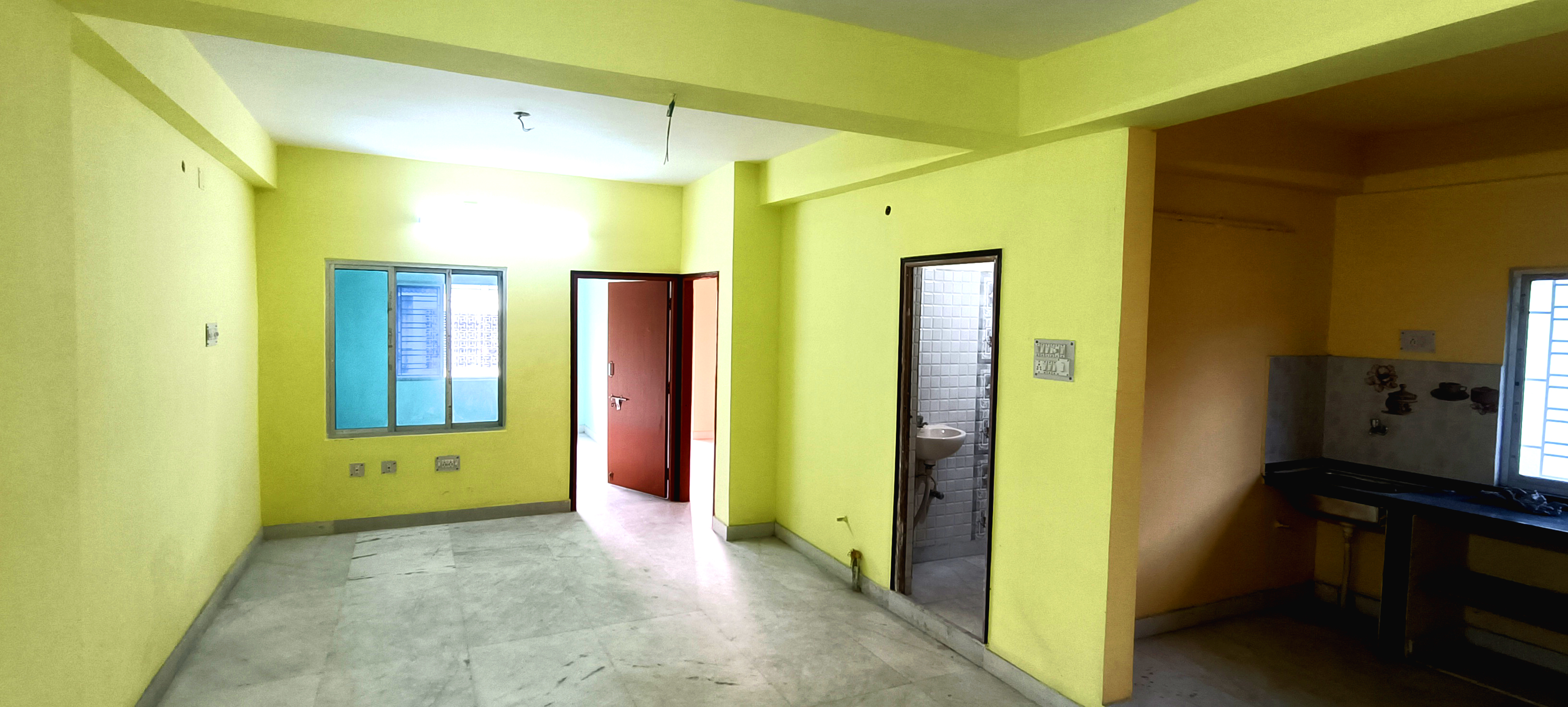 3 BHK + Servant Room Apartment For Sale in Chinar Park