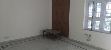 Room in 1 BHK Independent House at Sector 4 – for Rent
