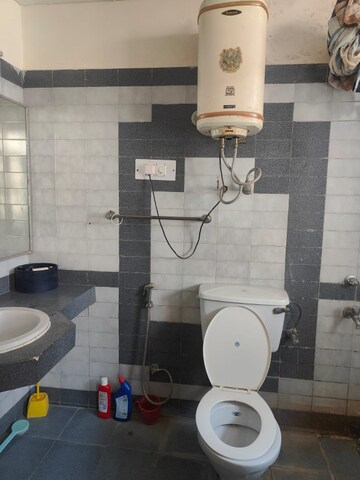 Bathroom in 1 BHK Independent House at Sector 4 – for Rent