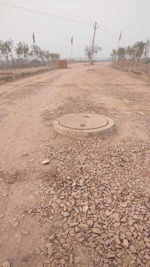  Plot For Sale in Knowledge Park 3 Greater Noida