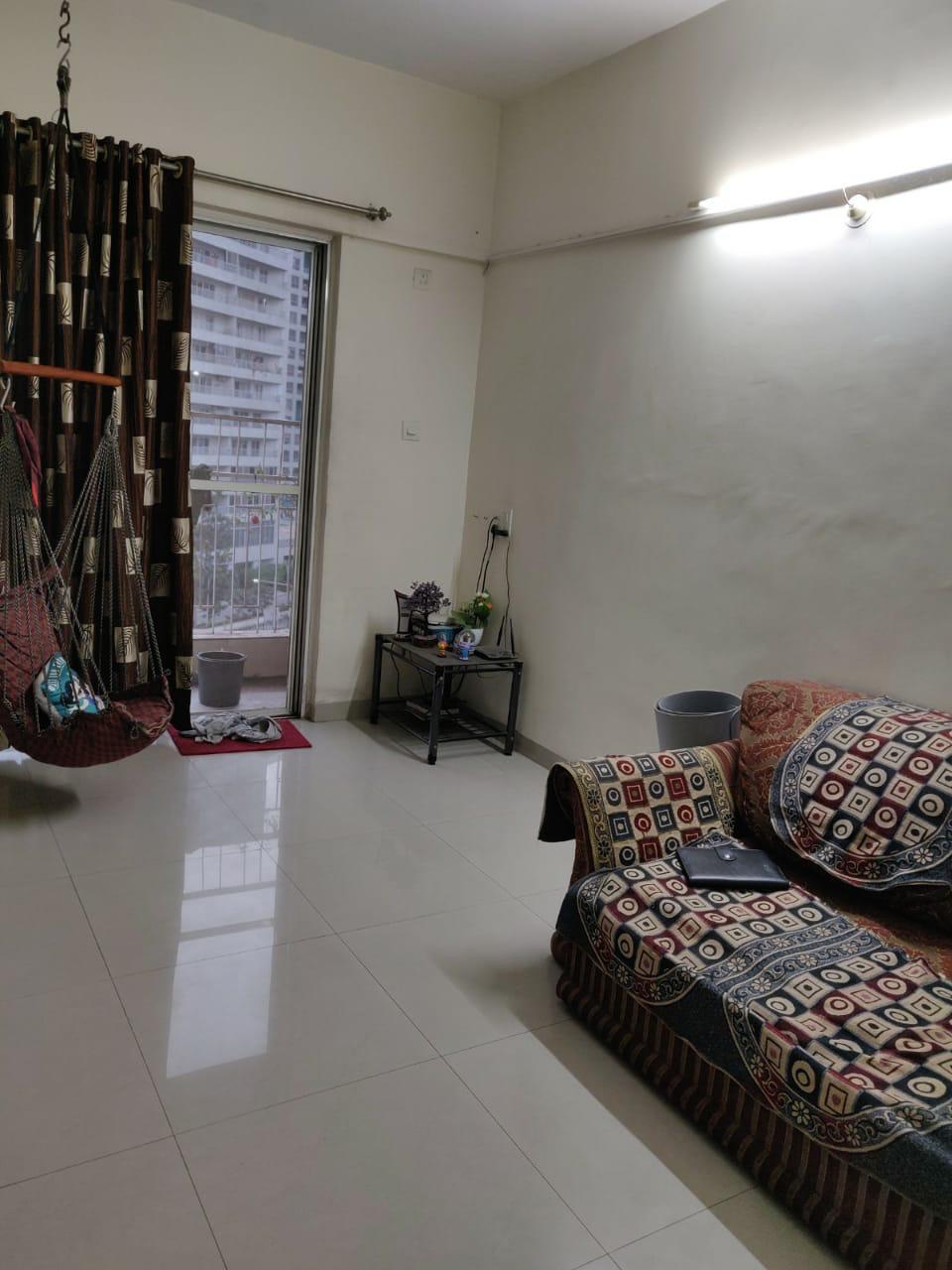 1 BHK + Extra Room Apartment For Rent in Amanora Metro Tower