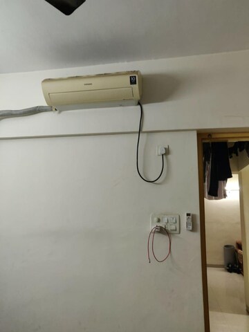 Furnished Amenities in 1 BHK Apartment at Amanora Metro Tower, Hadapsar – for Rent