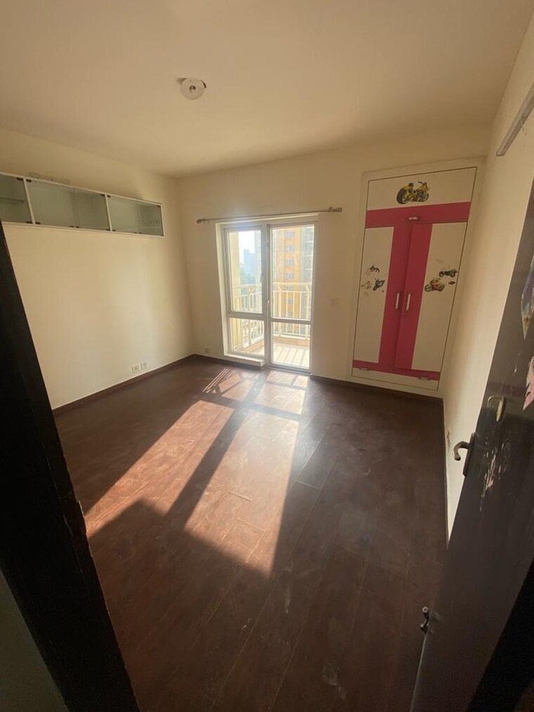 Room, bptp-park-grandeura 3 Bedroom 2032 Sq.Ft. Apartment In Sector 82 Faridabad 9705143