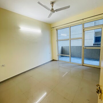 Room in 2 BHK Apartment at Pyramid Square 67A, Sector 67a – for Rent