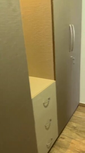 Furnished Amenities in 6+ BHK Independent House at Sector 16 – for Sale